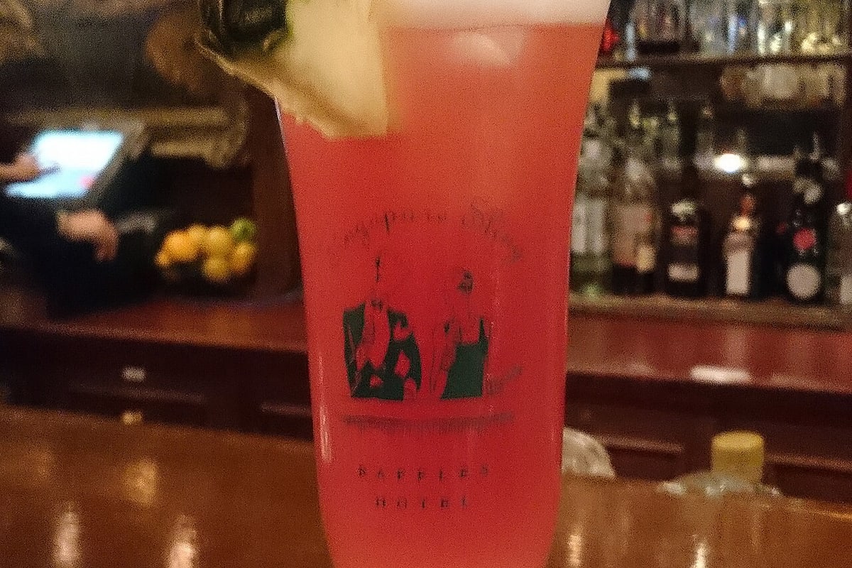 Auld Alliance Bar in Singapore