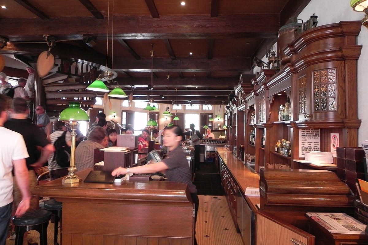 Quaich Bar in Singapore
